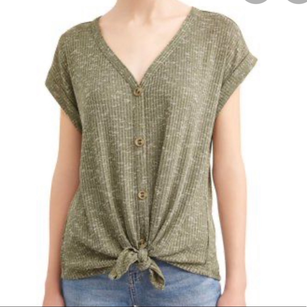 Rolled Sleeve Button Up Top